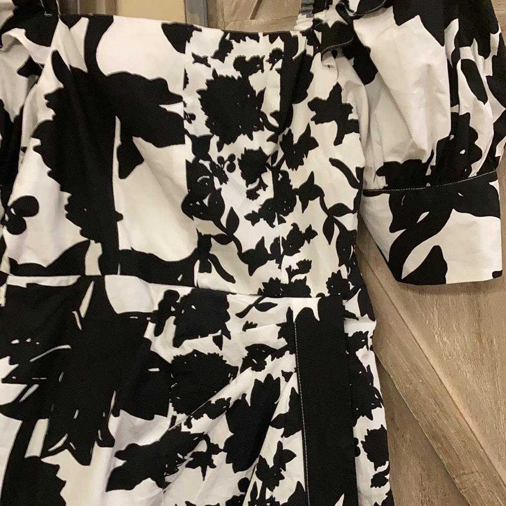 CHRISTOPHER JOHN ROGERS DRESS - Picture 4 of 14
